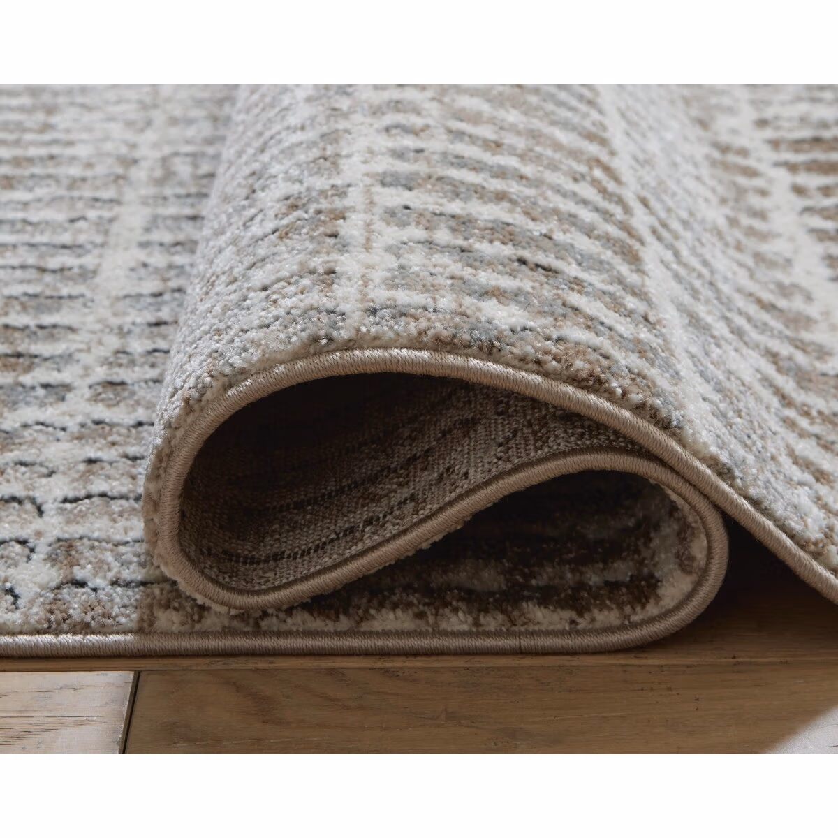 Fuadwick 5'3" x 7' Area Rug - Image 5