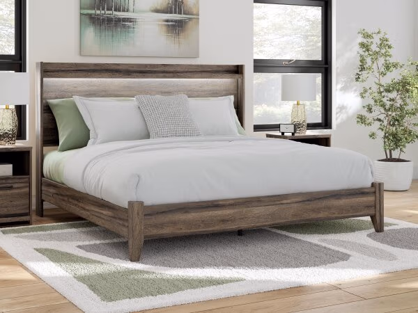Elbrim King Panel Bed - Image 3
