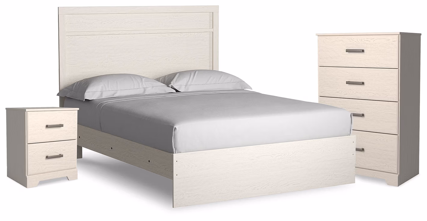 adfccc4960f70304f8c4aa95041578f6 Stelsie Queen Panel Bed, Chest and Nightstand - Image 1