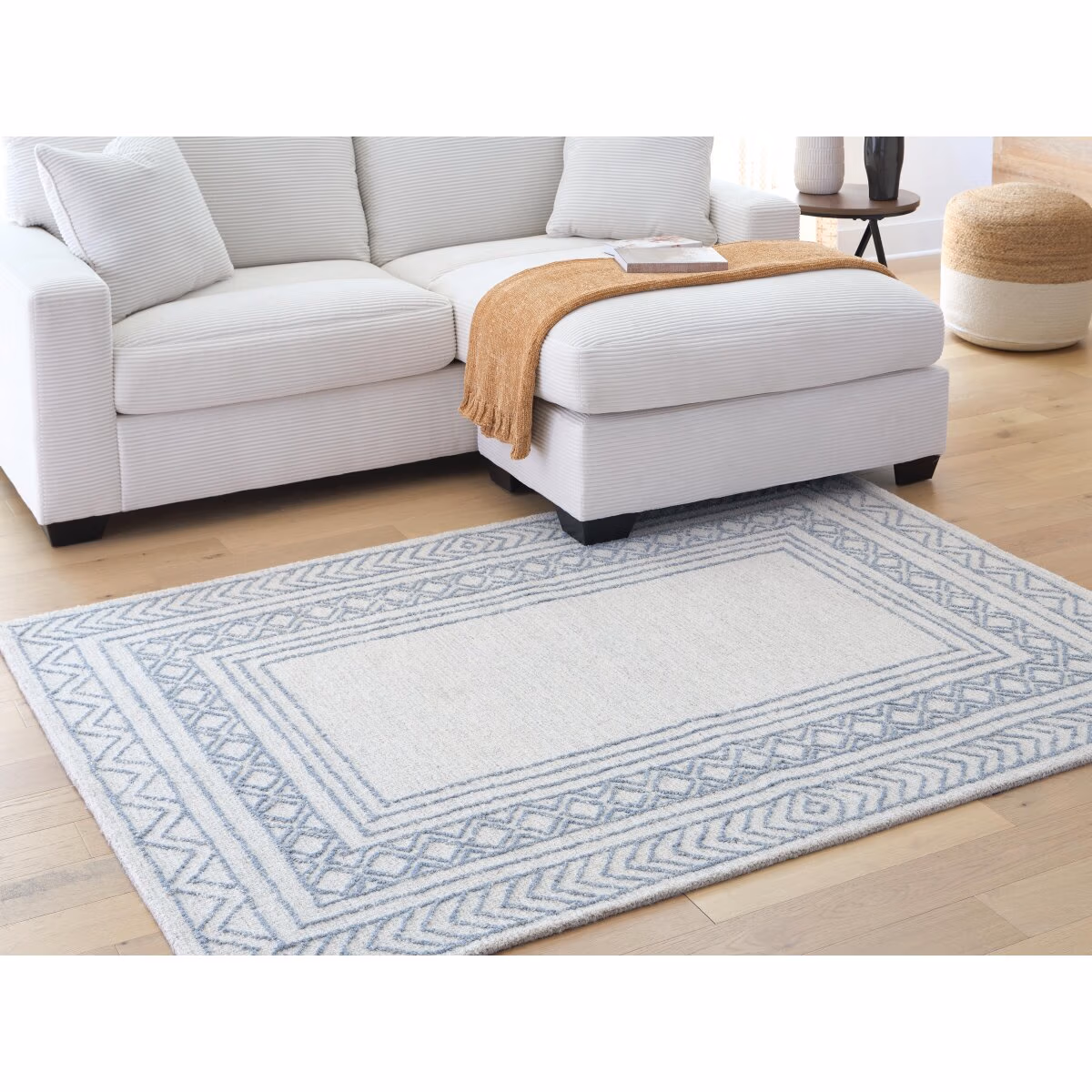 Azelhurst 5' x 7' Area Rug - Image 3