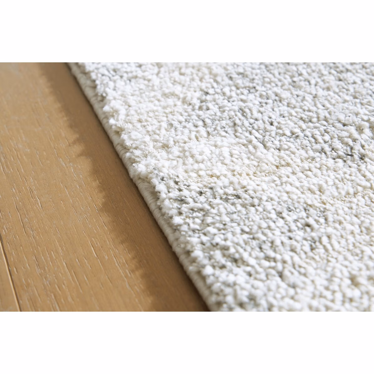 Unawick Medium Rug - Image 4