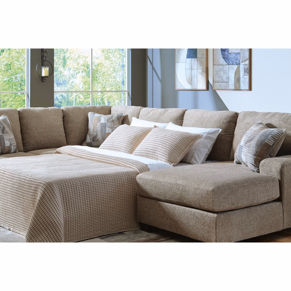 Newellen 3-Piece Sleeper Sectional with Chaise - Image 4