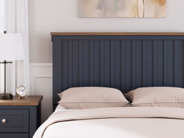 Landocken Full Panel Headboard - Image 3