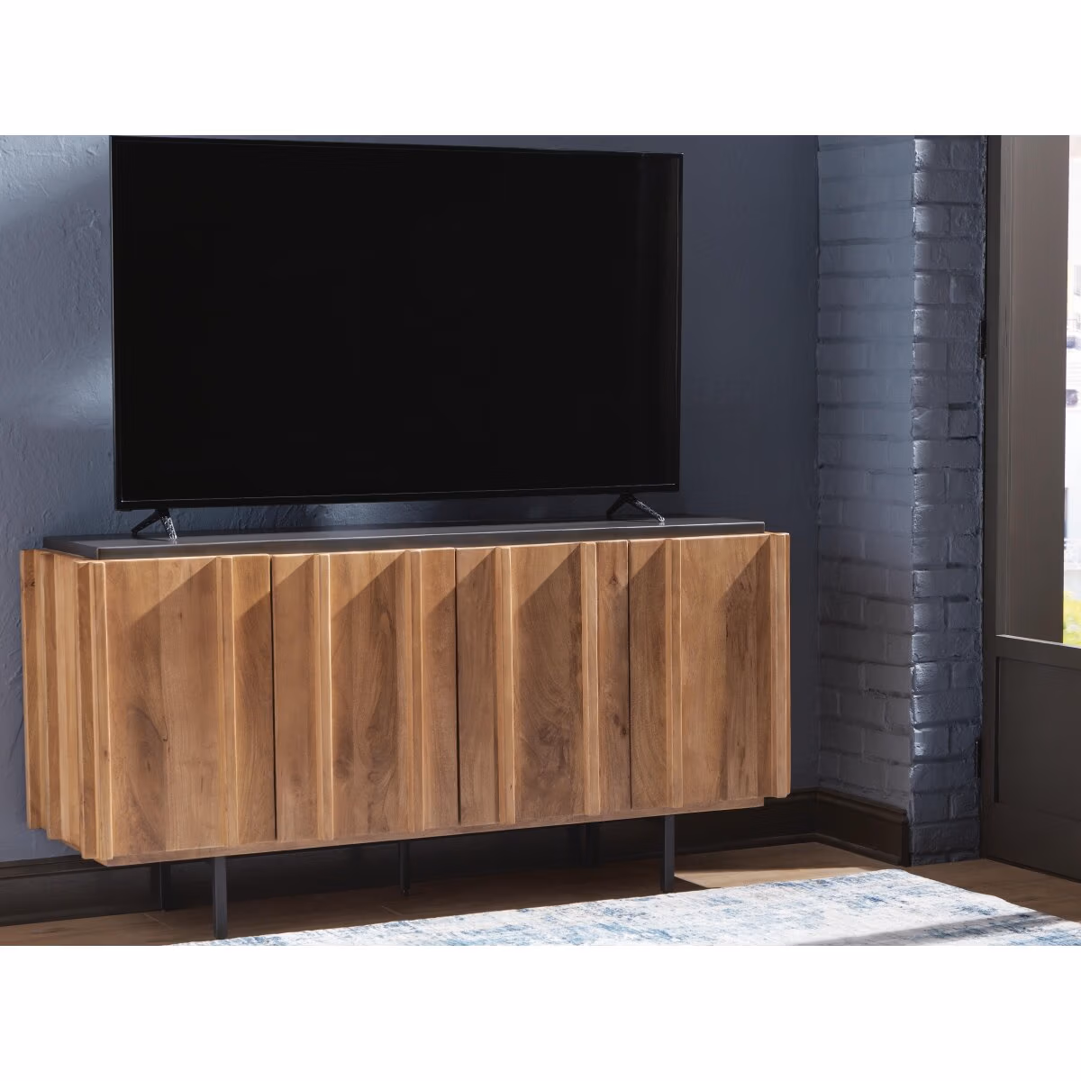 Quintavious Accent Cabinet - Image 7
