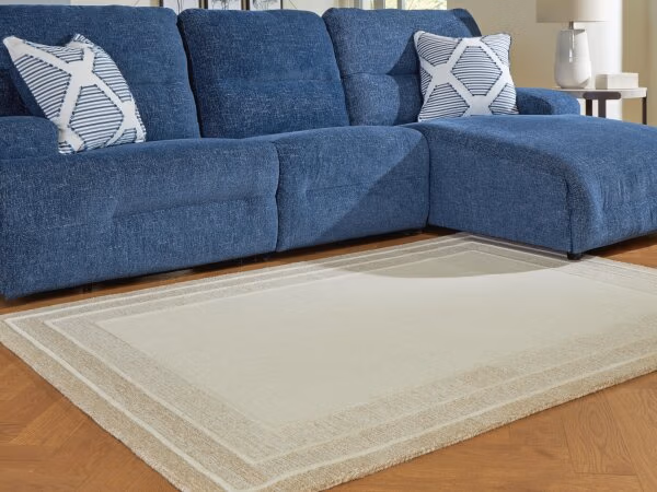 Teelgan Medium Rug - Image 3