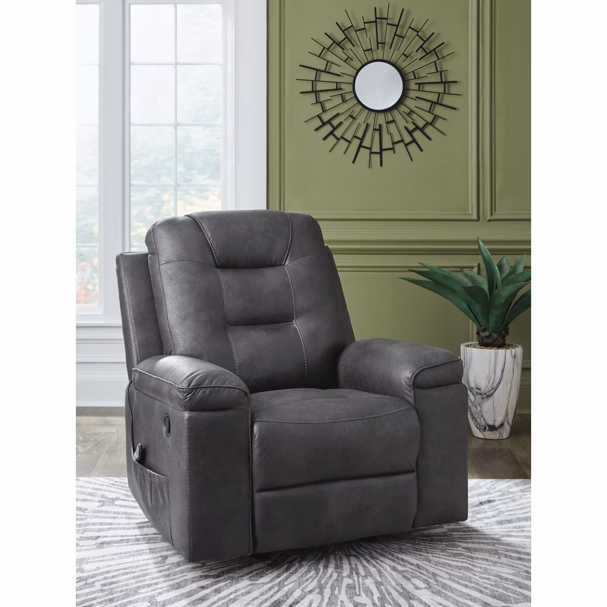 Stockworth Recliner - Image 3