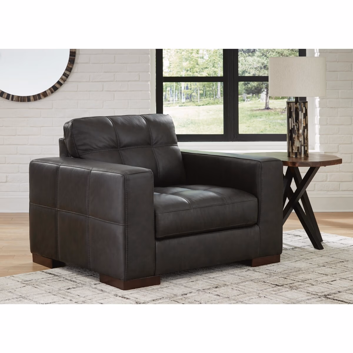 Luigi Oversized Chair - Image 3