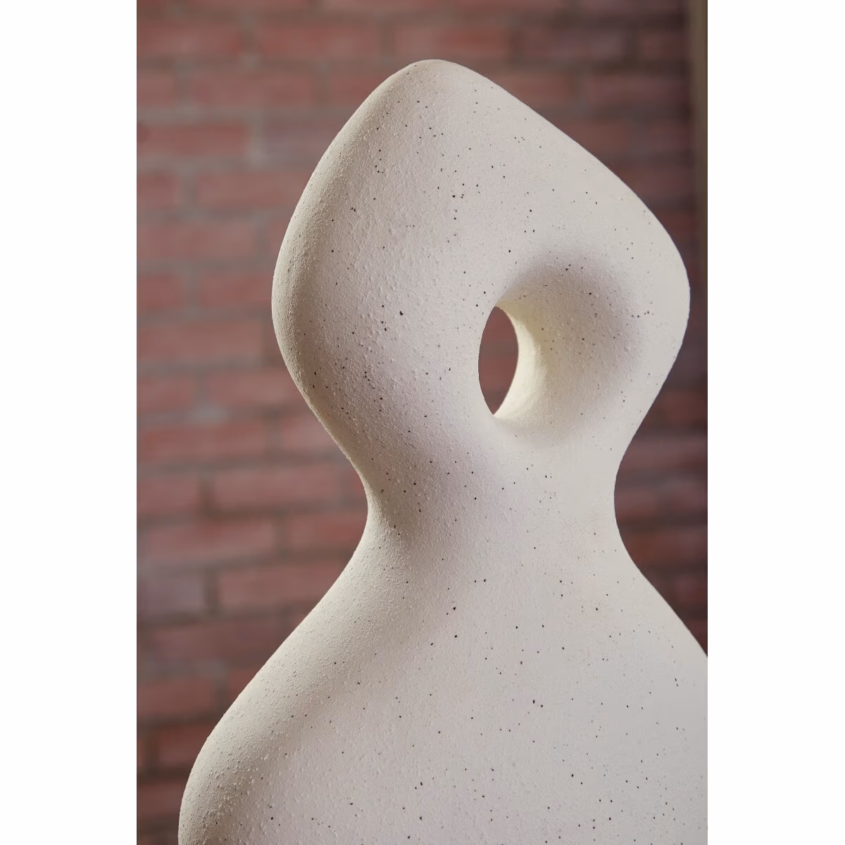 Arthrow Sculpture - Image 5
