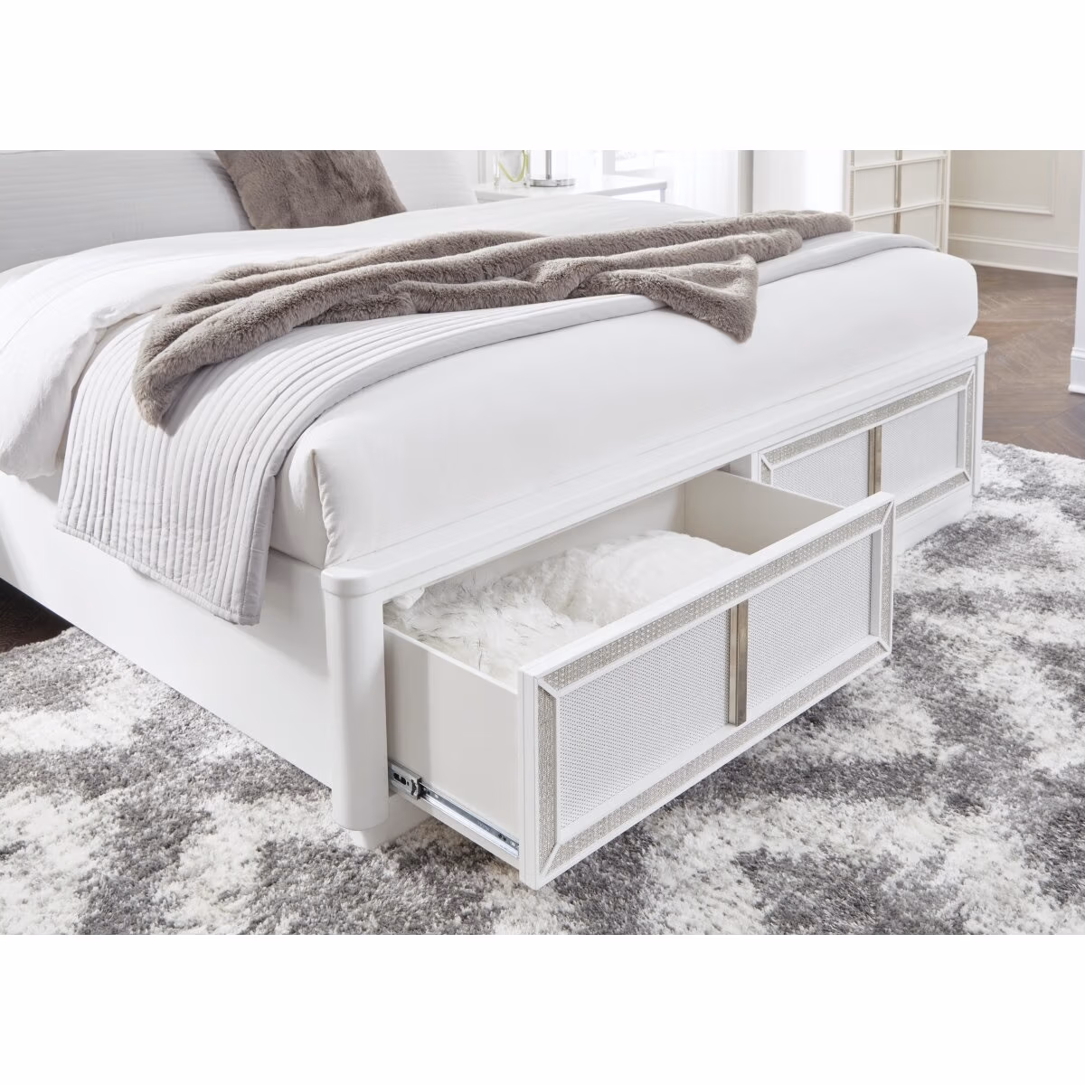 Chalanna King Upholstered Storage Bed - Image 9