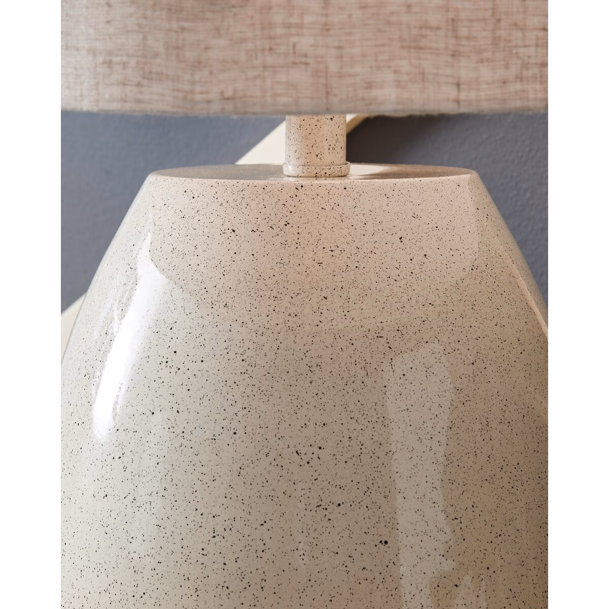 Linas Table Lamp - Image 4