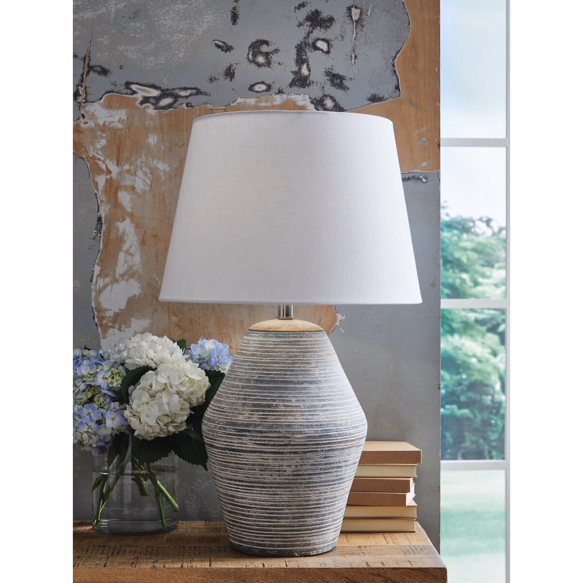 Lawrock Table Lamp - Image 3