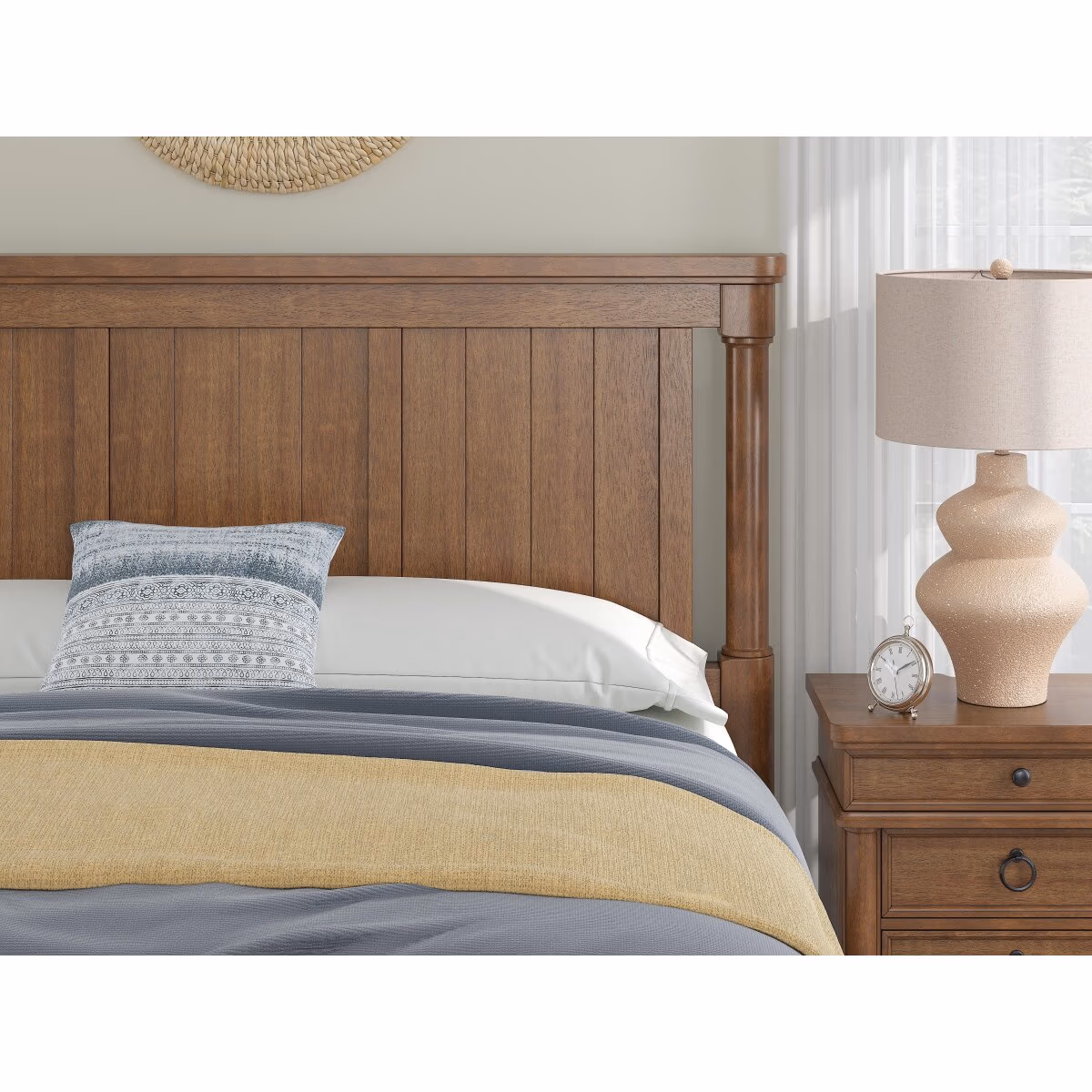 Rowlenstown King Poster Bed - Image 9