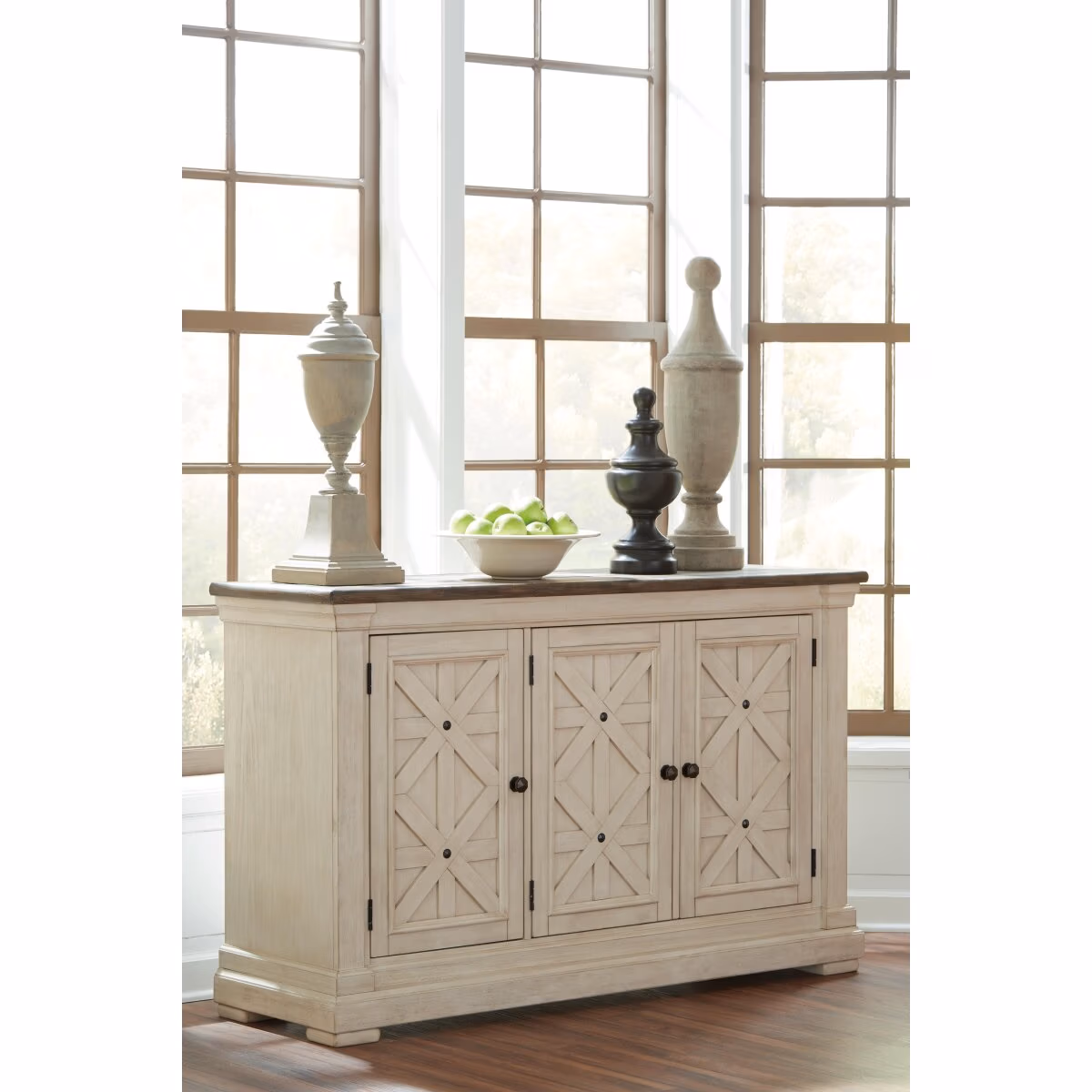 Bolanburg Dining Server - Image 3