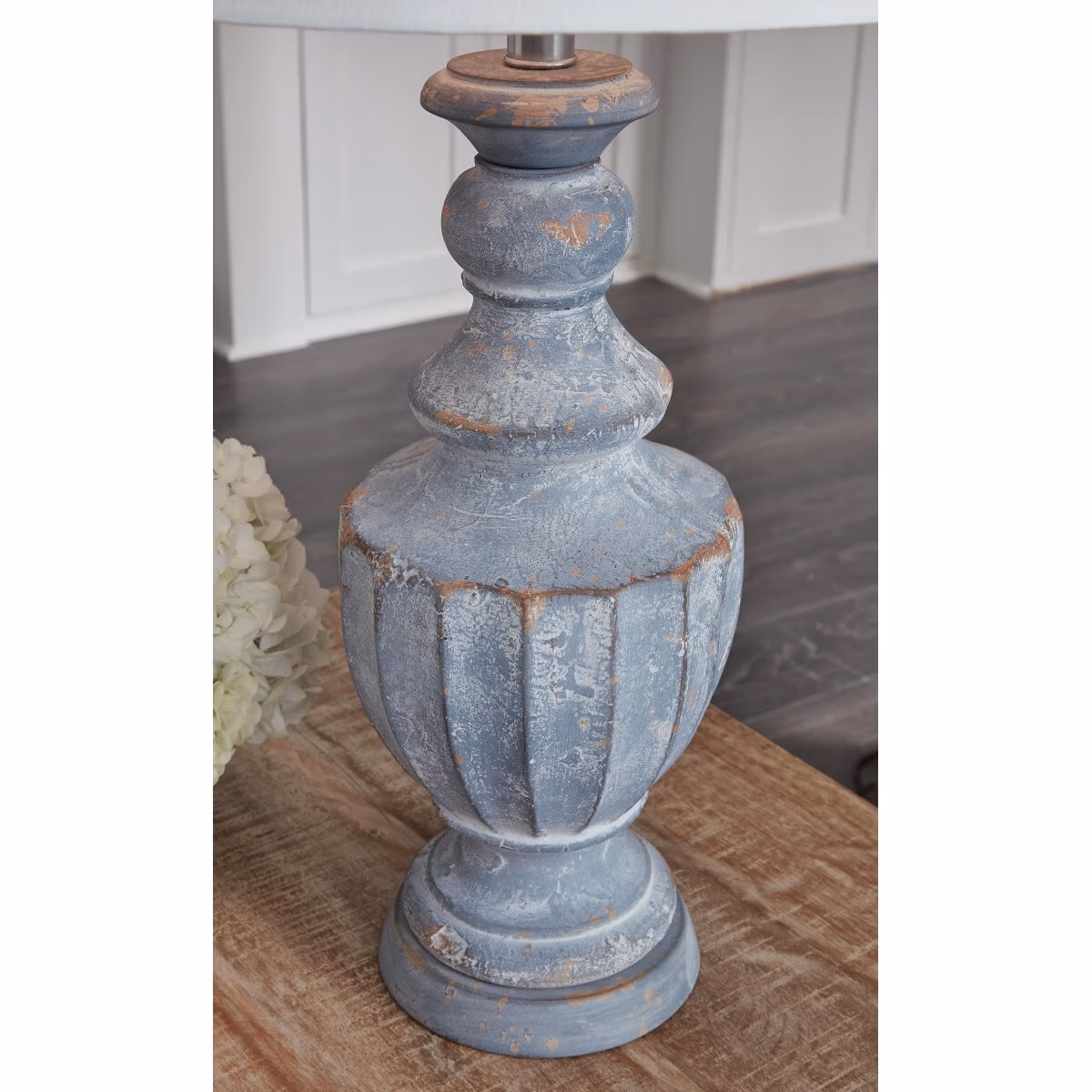 Cylerick Table Lamp - Image 5