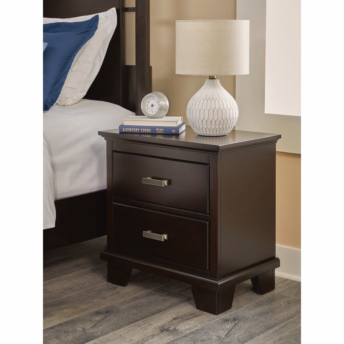 Covetown Queen Panel Bed and Nightstand - Image 12