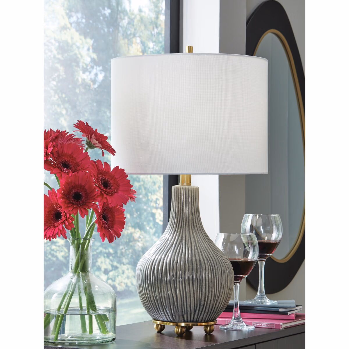 Judlen Table Lamp - Image 3