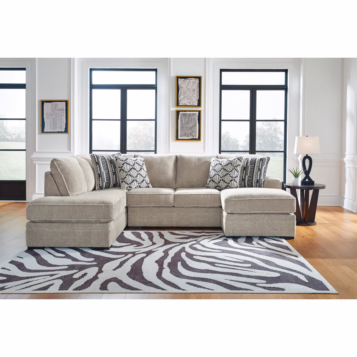 Calnita 2-Piece Sectional with Chaise - Image 3