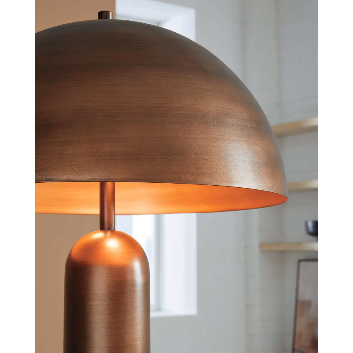 Wendfield Floor Lamp - Image 4