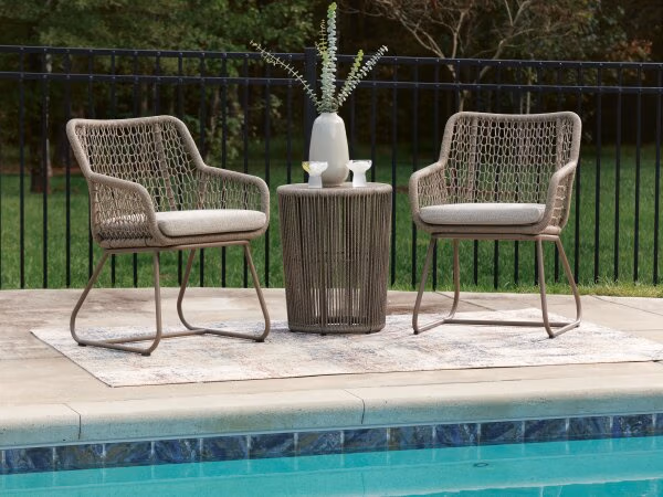 Majors Beach Outdoor Table and 2 Chairs - Image 3