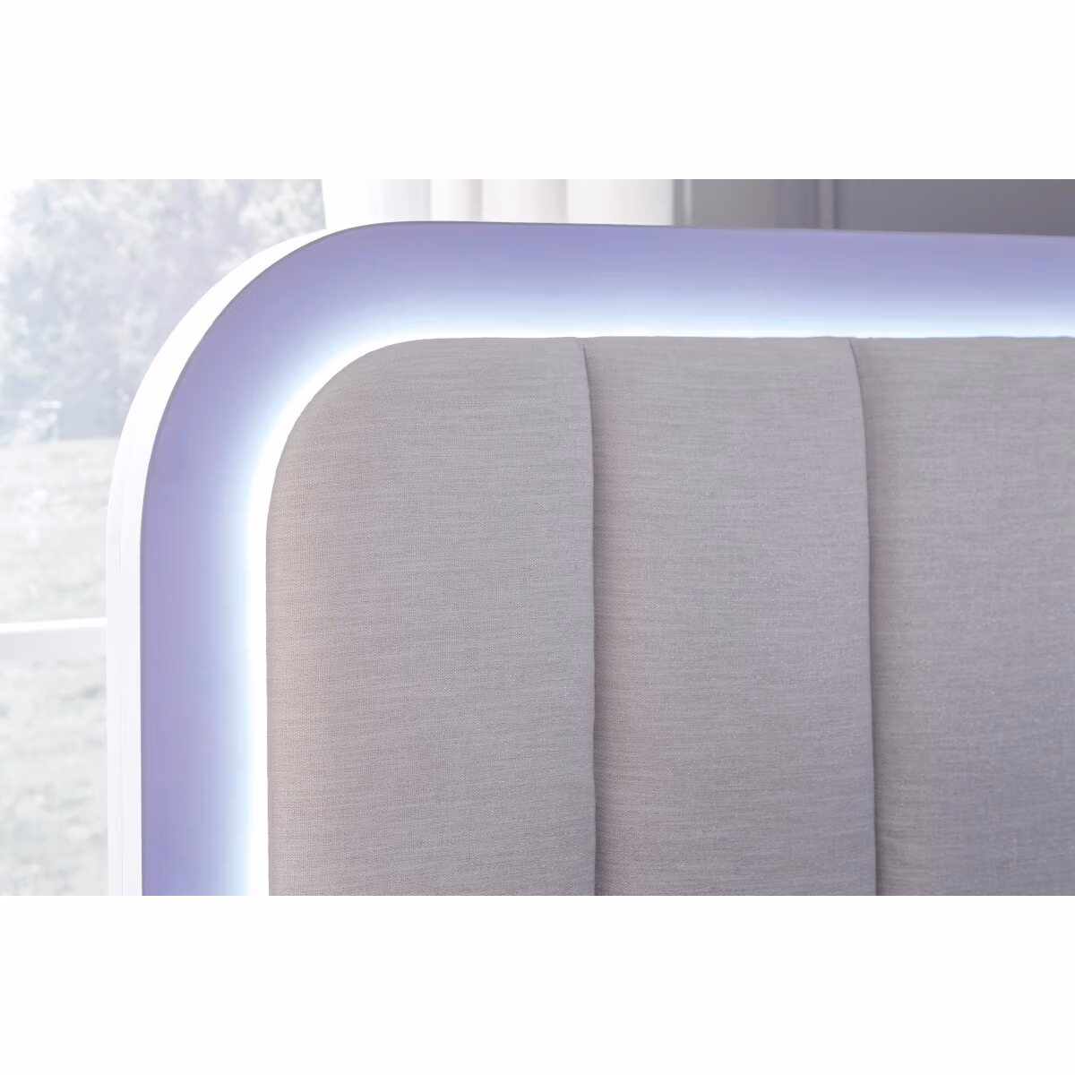 Jarlee King Upholstered Panel Bed - Image 7
