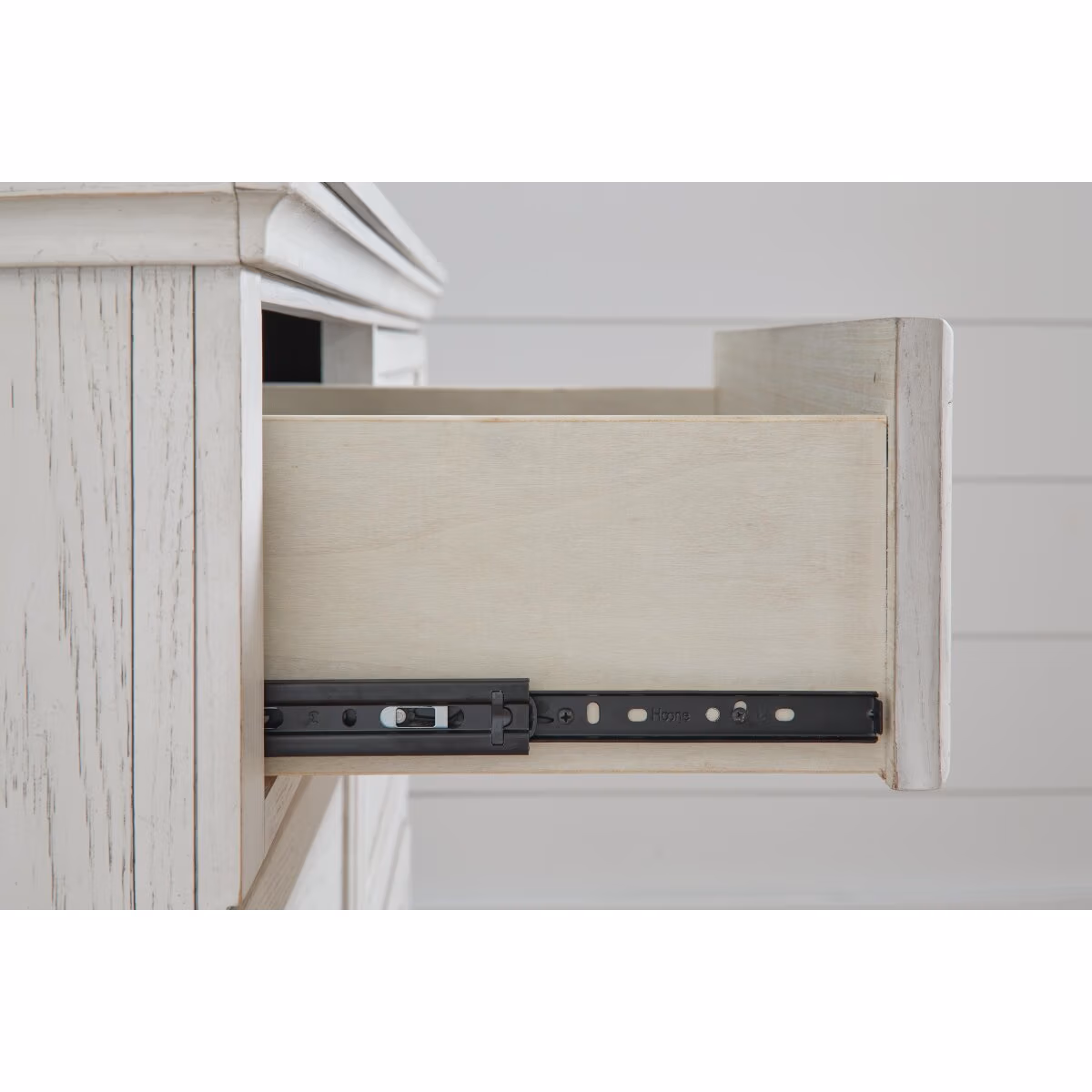 Robbinsdale Nightstand - Image 7