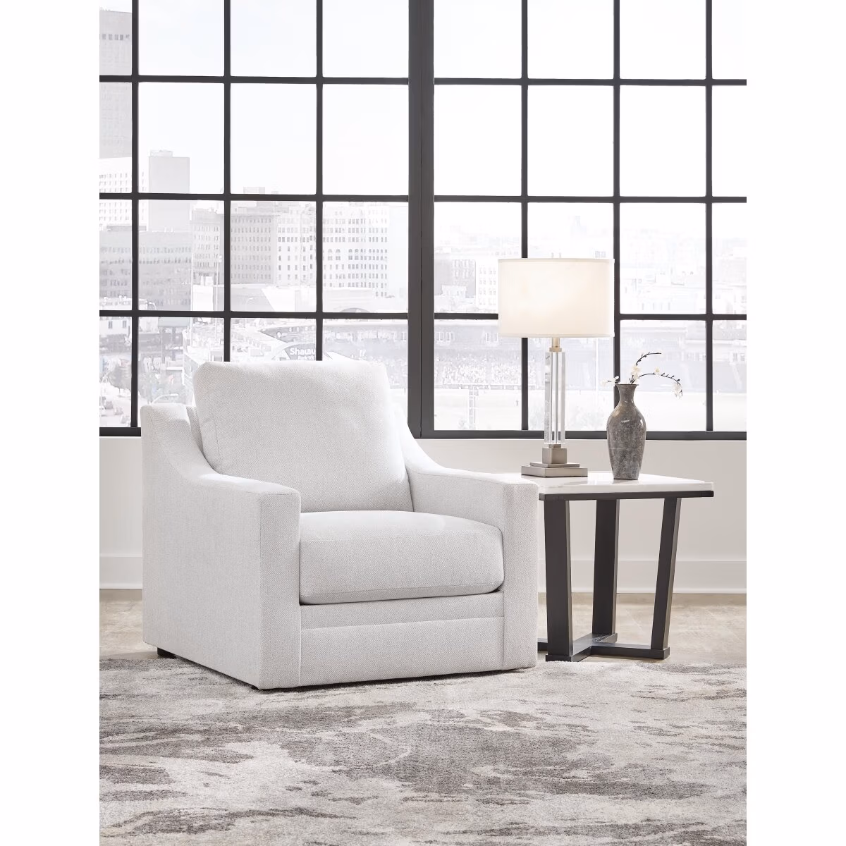 Maitelynn Chair - Image 3