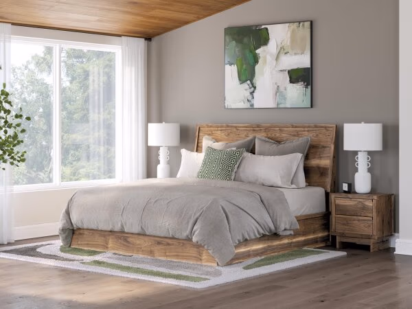 Chirason King Panel Bed - Image 3