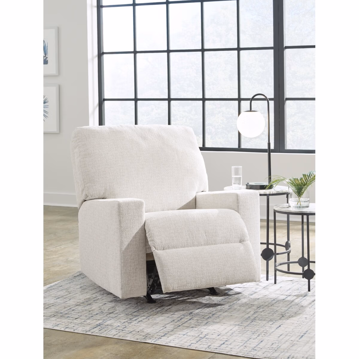 Rannis Recliner - Image 8
