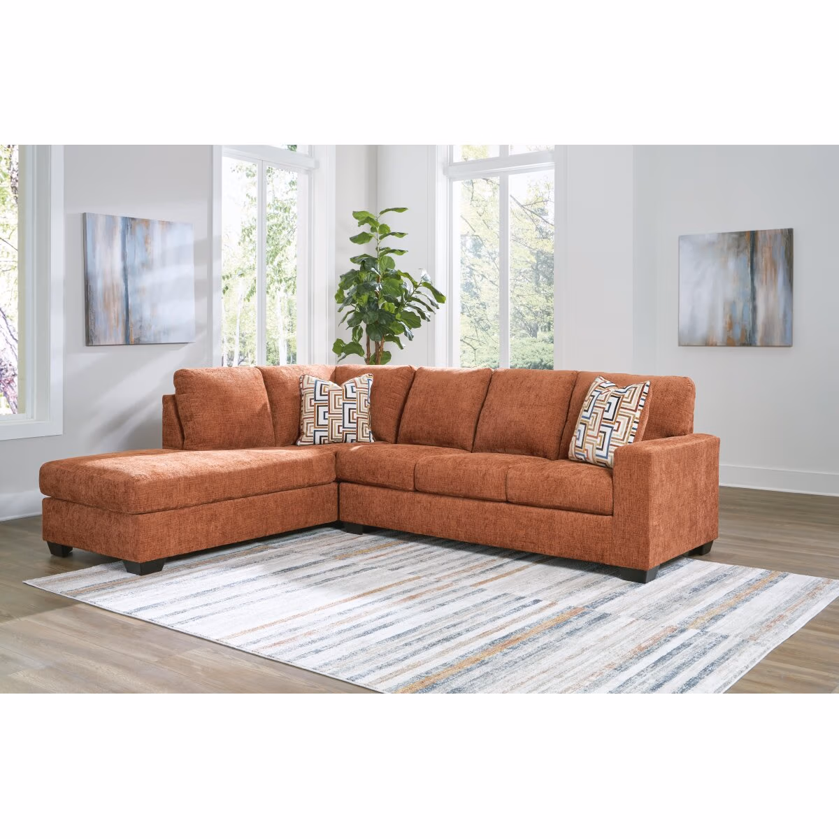Aviemore 2-Piece Sectional with Chaise - Image 3