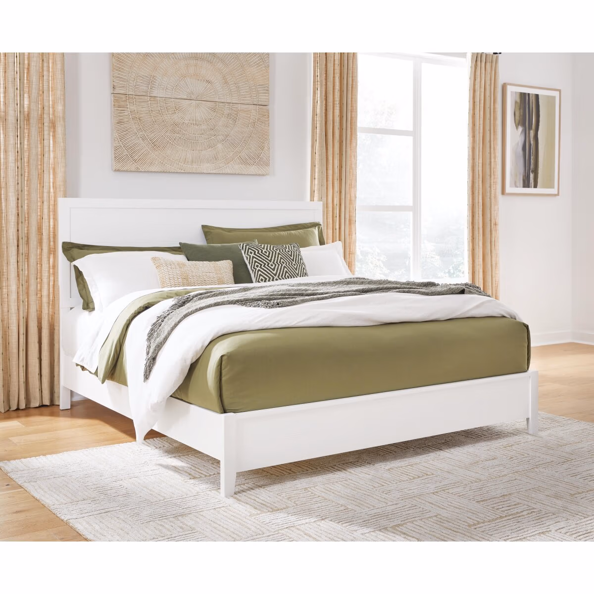 Binterglen Queen Panel Bed - Image 2