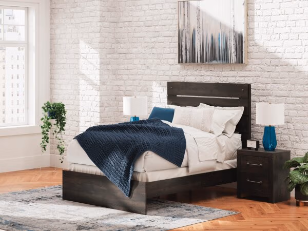 Hollivern Full Panel Bed - Image 3