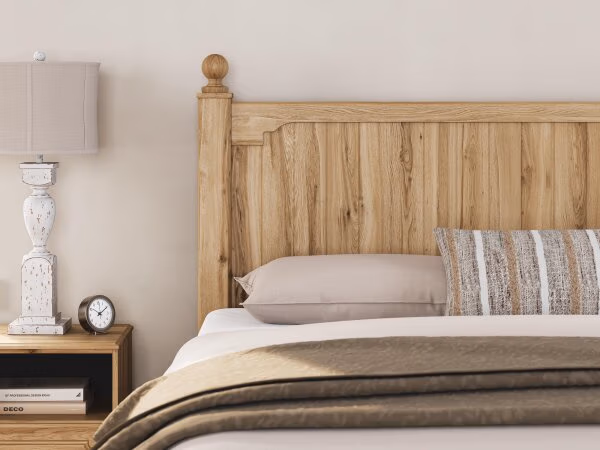 Aleaport King Panel Bed, Dresser, Mirror and Nightstand - Image 24