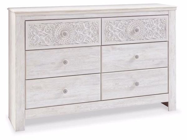Paxberry Queen Panel Bed, Dresser and Chest - Image 4