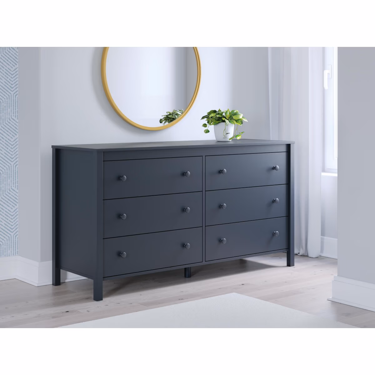 Simmenfort Dresser - Image 3