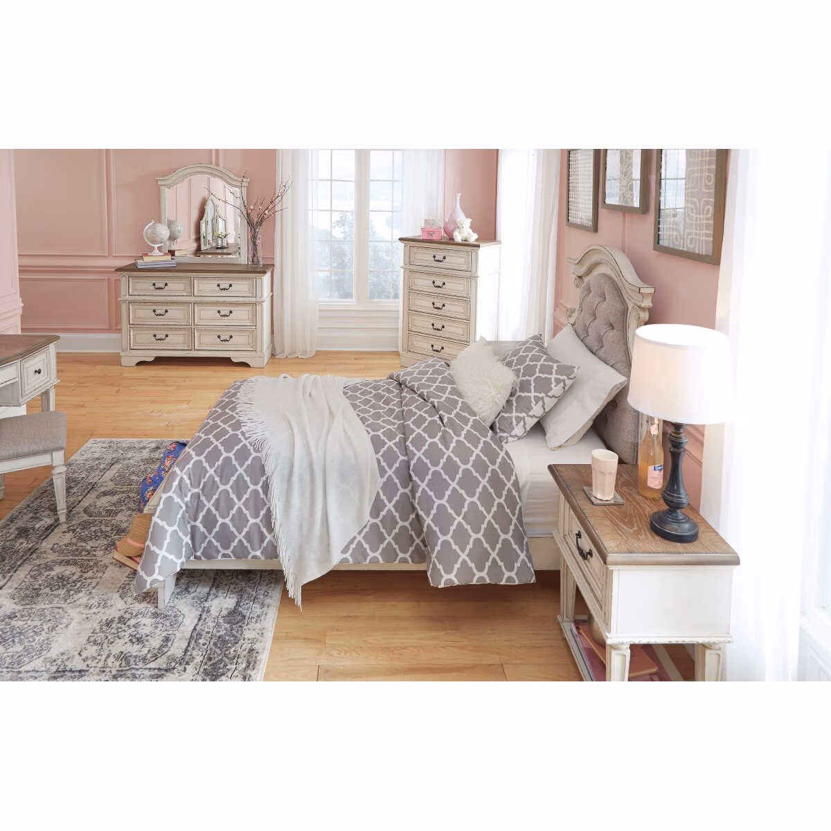 Realyn Twin Upholstered Panel Headboard - Image 6