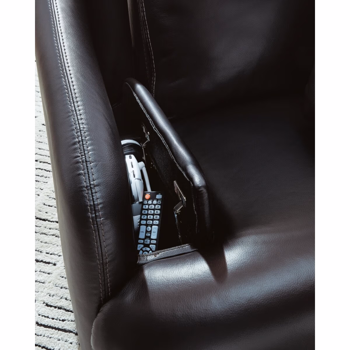 Modmax II Swivel Glider Recliner - Image 9
