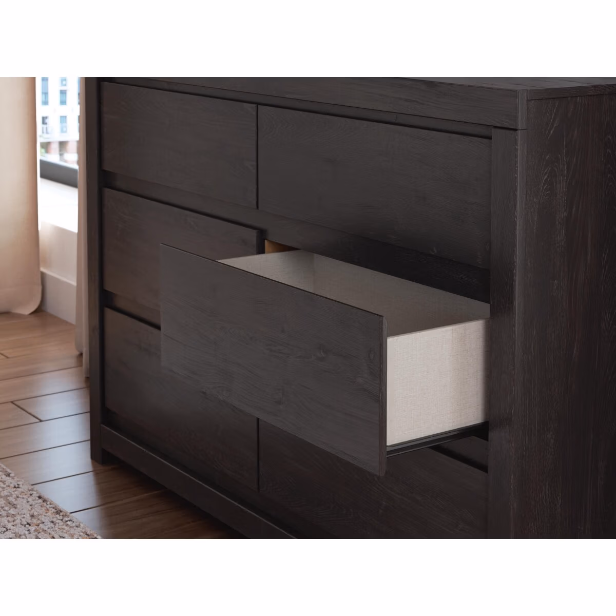 Fraluna Dresser - Image 11
