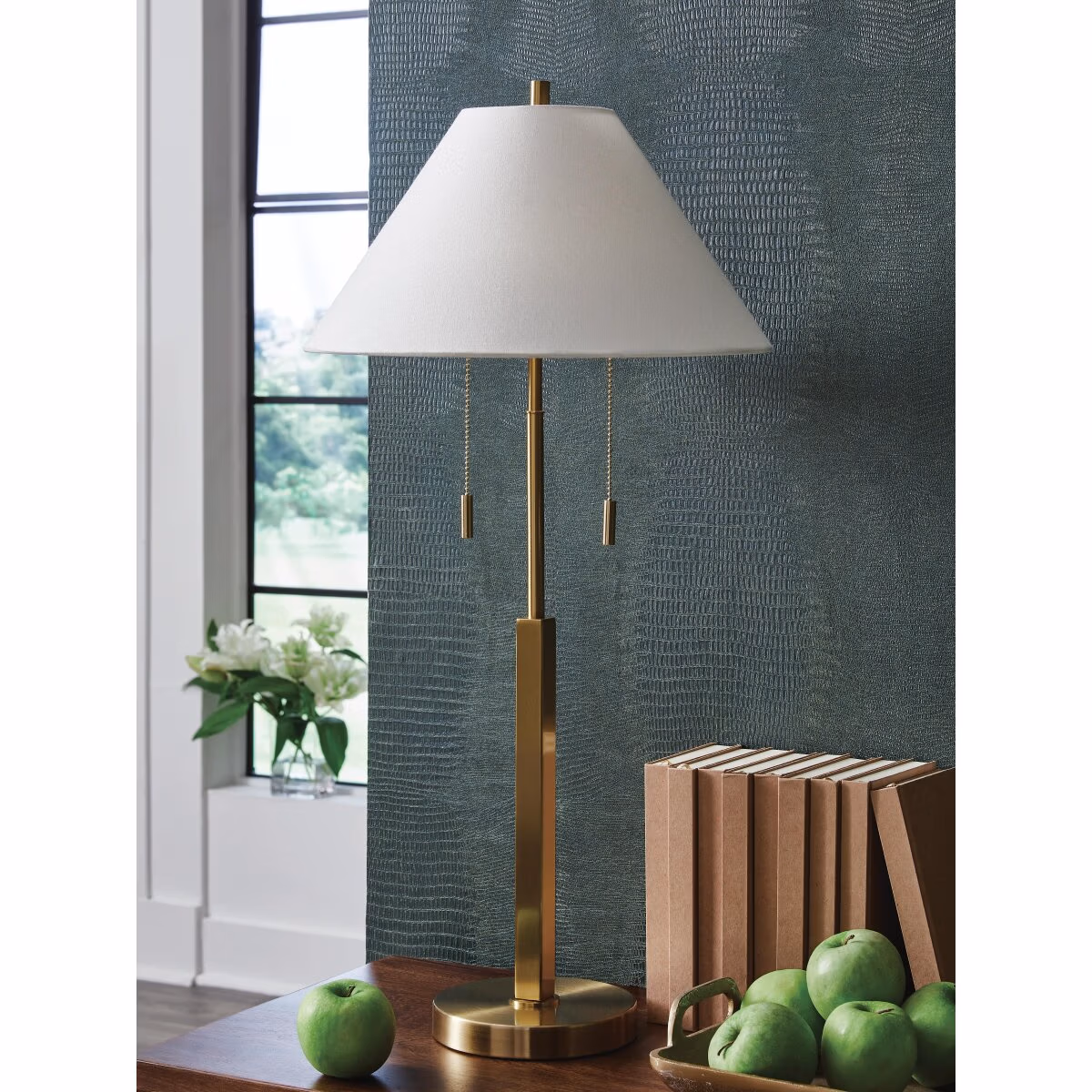 Haigwood Table Lamp - Image 3