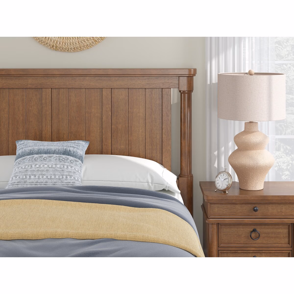 Rowlenstown Queen Poster Bed - Image 9