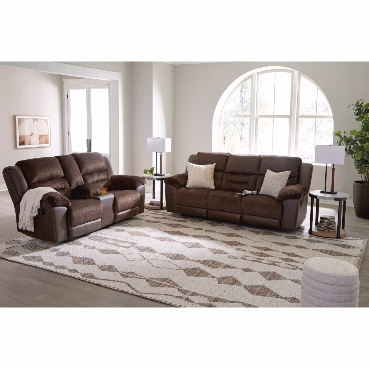 Brettler 10' x 14' Rug - Image 3