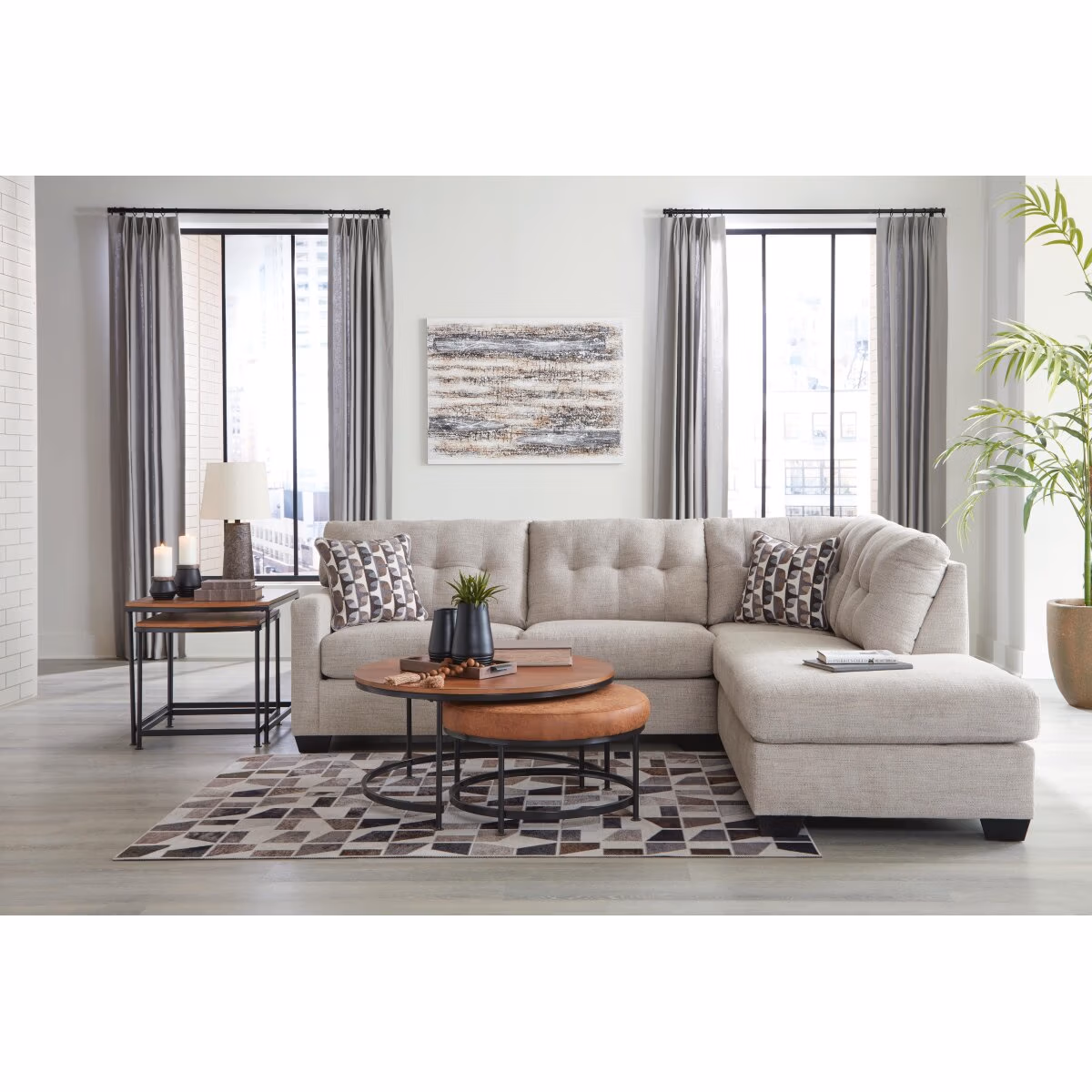 Mahoney 2-Piece Sectional with Chaise - Image 3