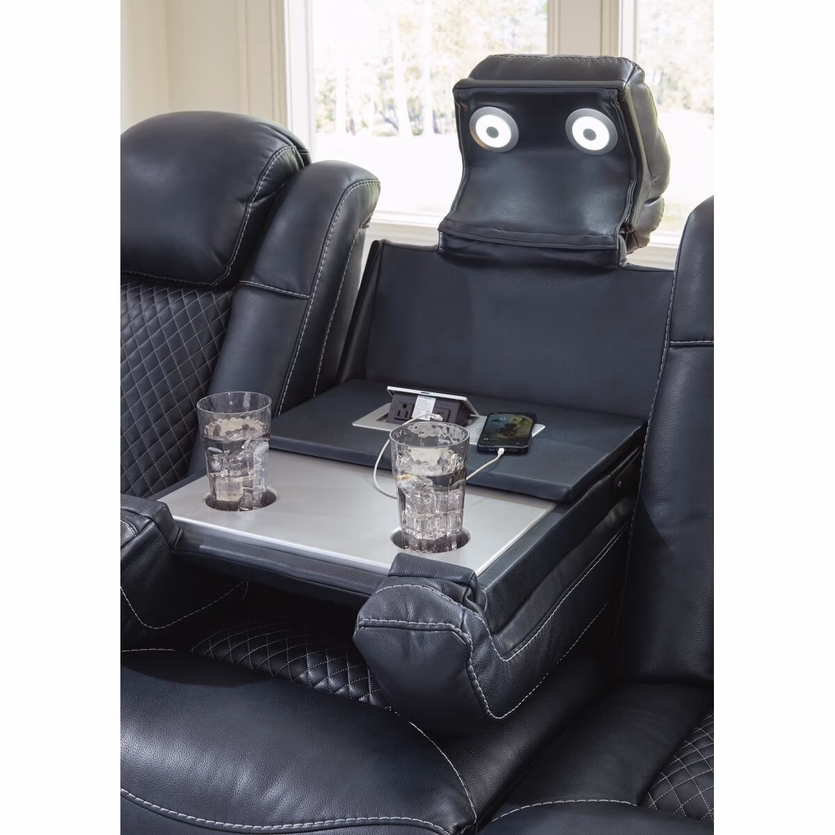 Fyne-Dyme Power Reclining Sofa - Image 10