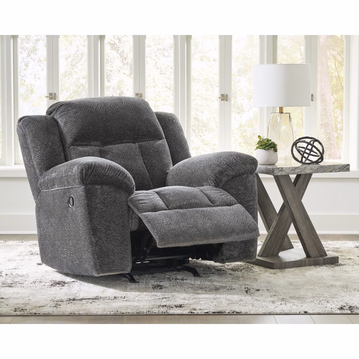 Frohn Recliner - Image 9