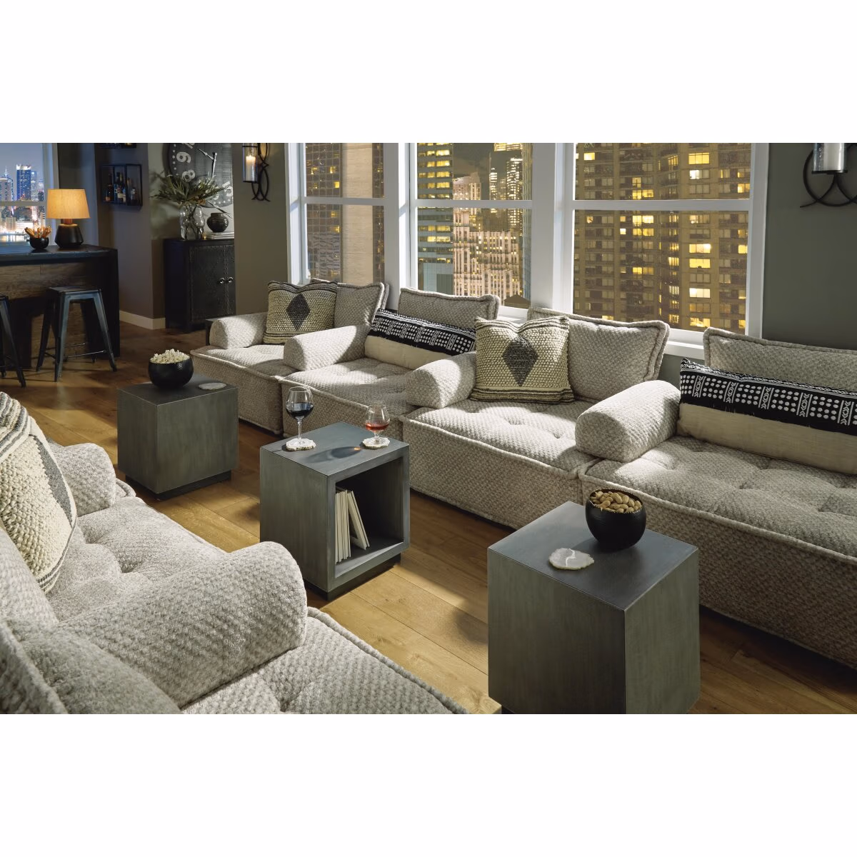 Bales Accent Chair - Image 18