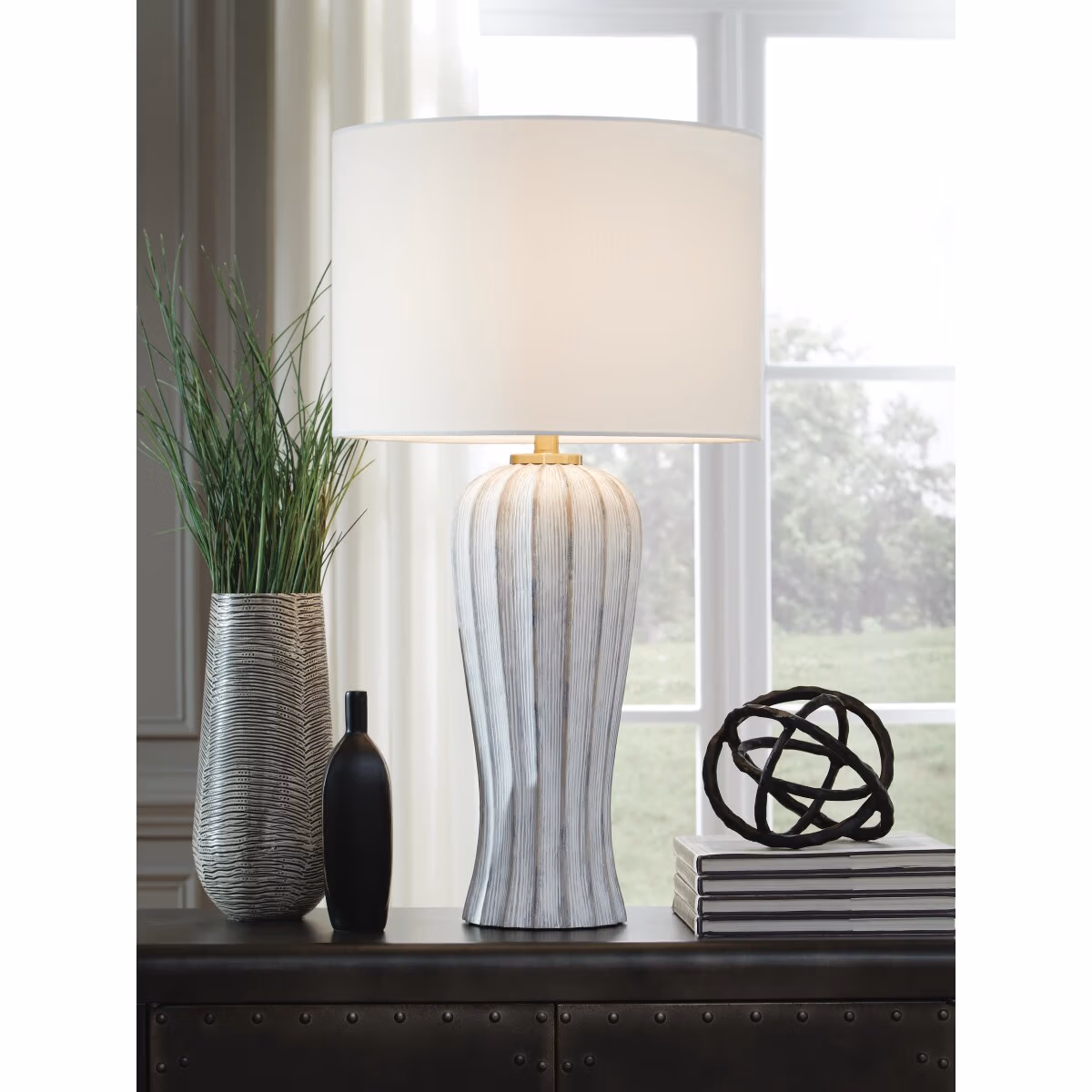Lanwell Table Lamp - Image 3