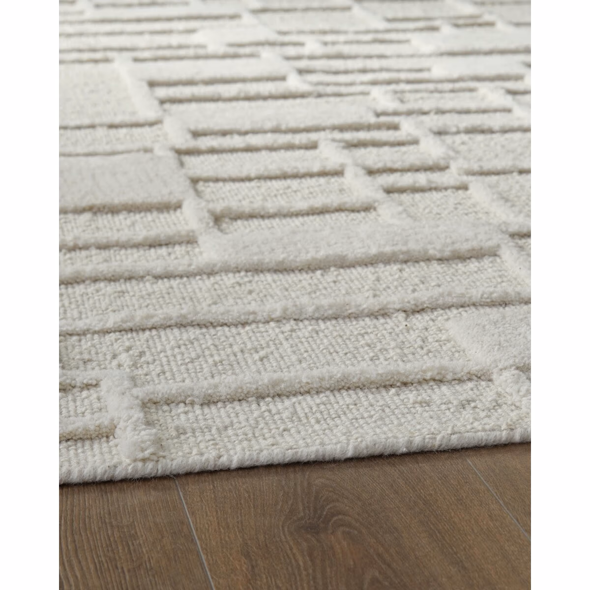Empriss 7'8" x 10' Area Rug - Image 4