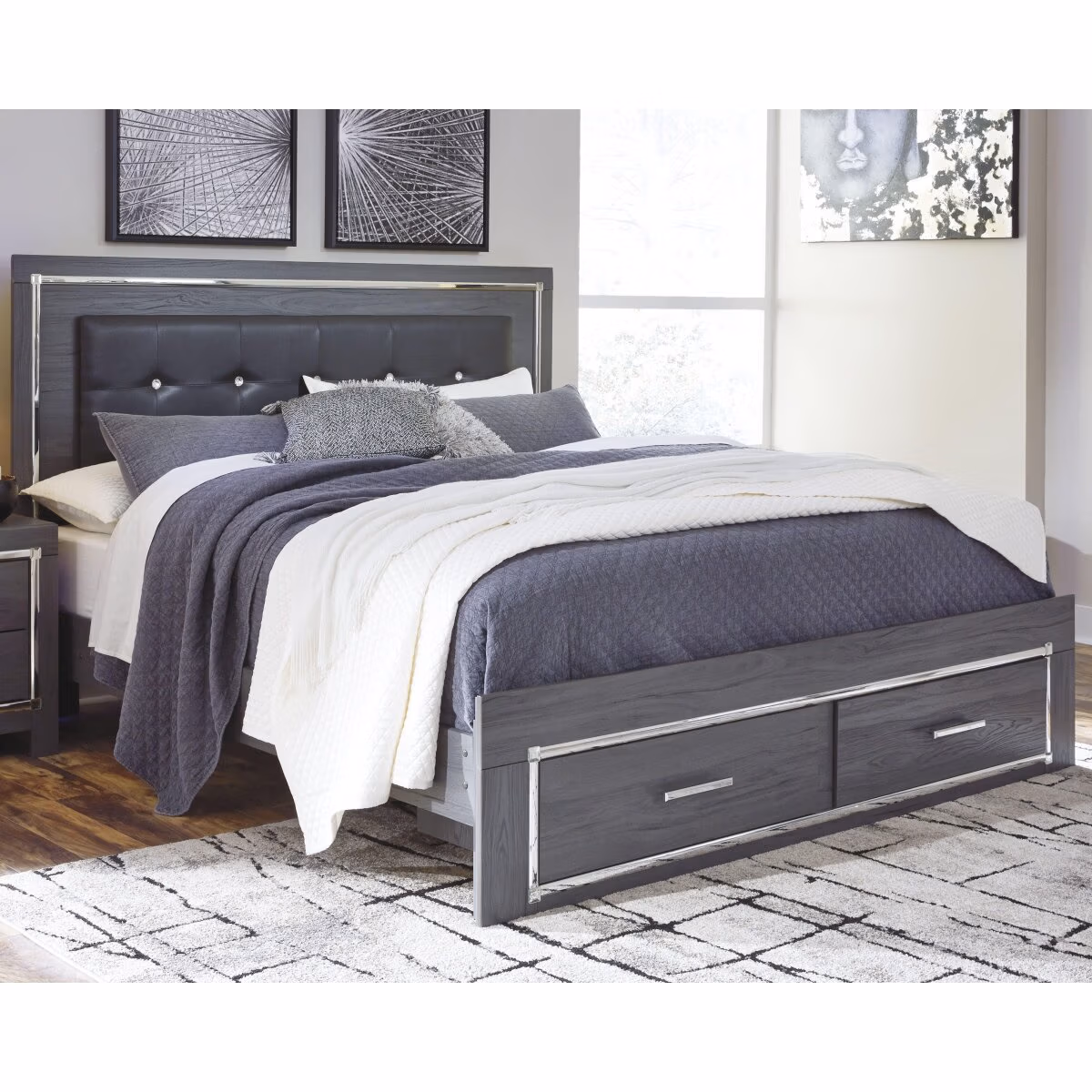Lodanna King Storage Bed, Dresser and Chest - Image 8
