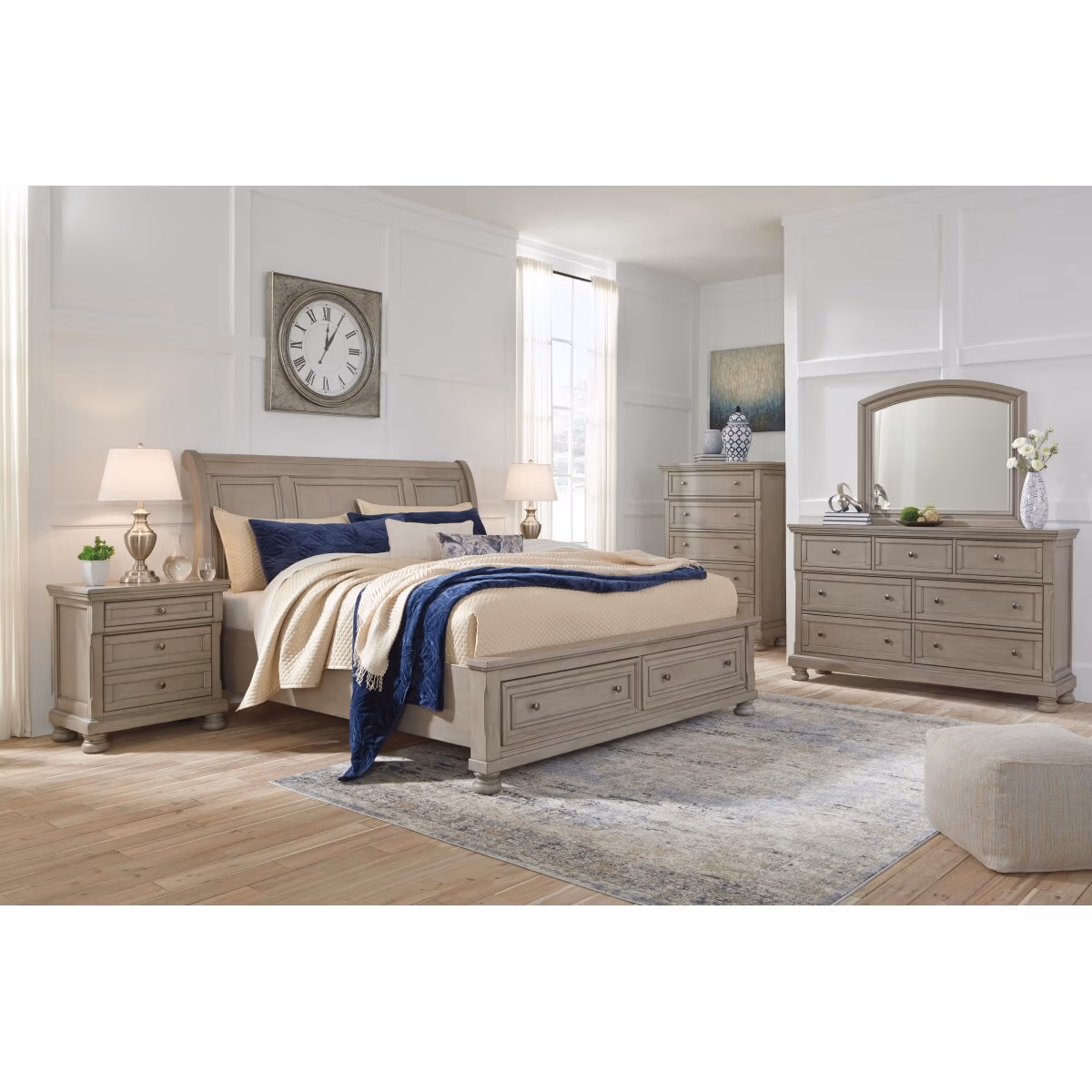 Lettner Dresser and Mirror - Image 4