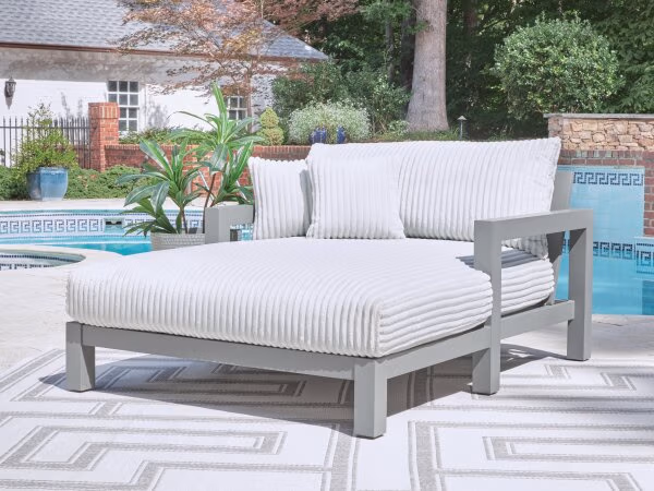 Hurley Park Outdoor Chaise Lounge with Cushion - Image 3