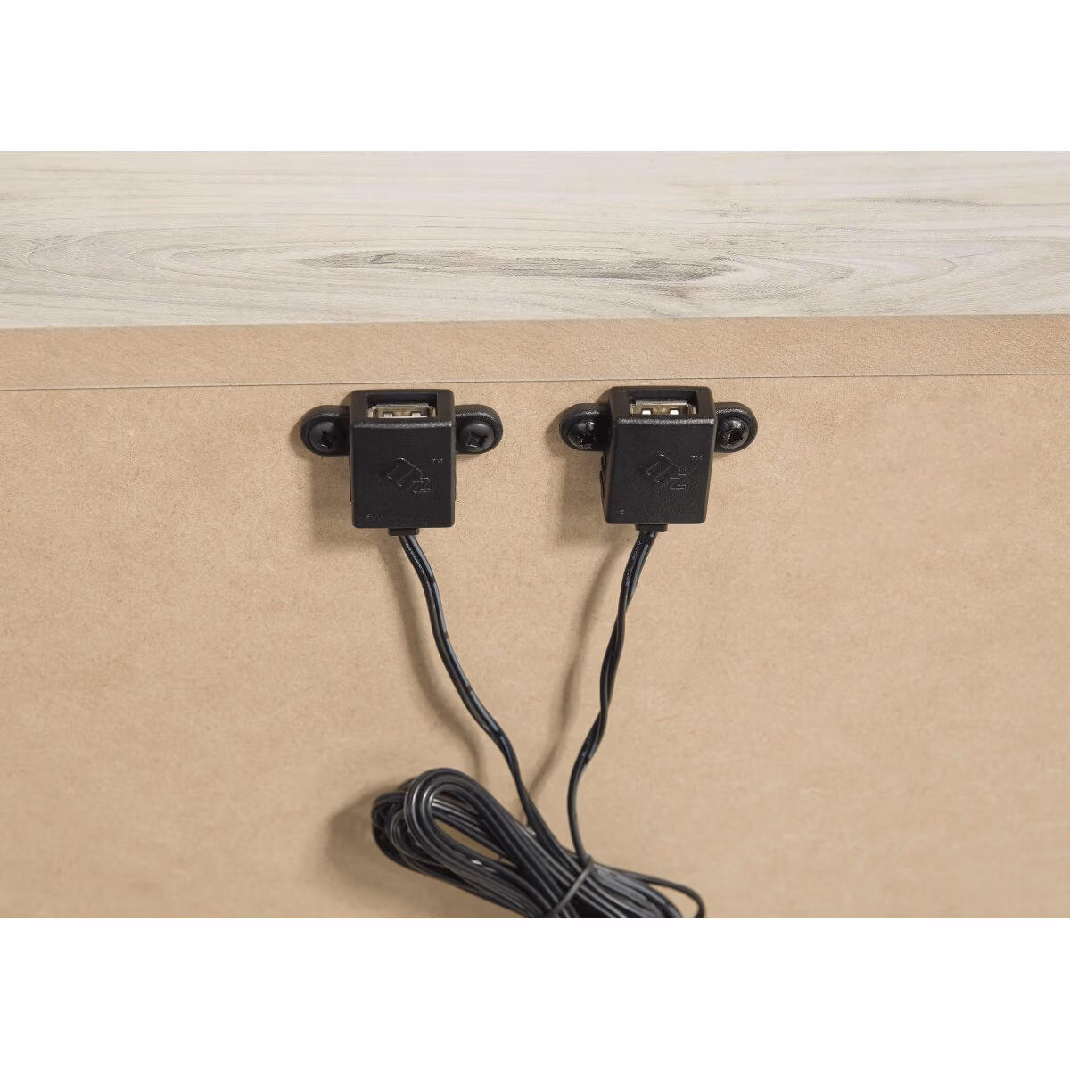 Cambeck Nightstand - Image 9